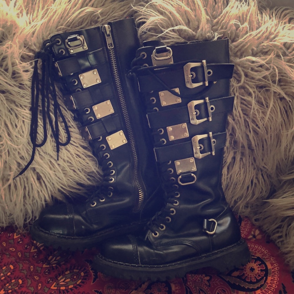 Dollskill demonia black boots